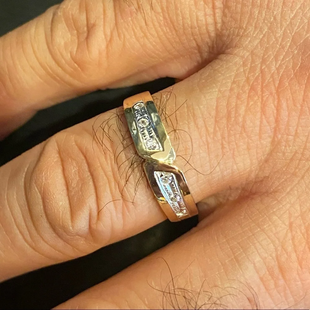 6mm Men's 14K Yellow Gold CZ Men's Wedding Band